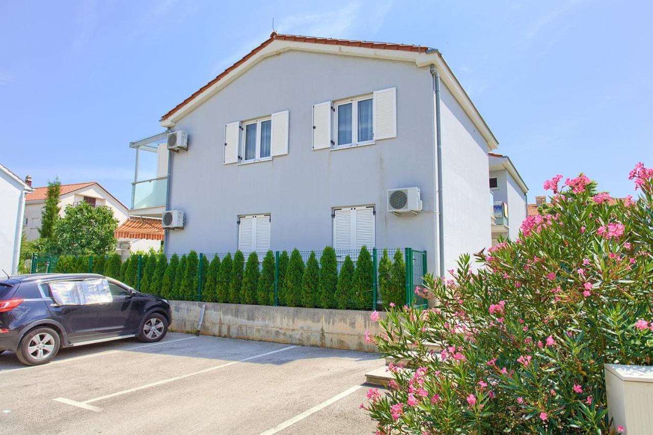 Apartment Anja Krk Town Buitenkant foto